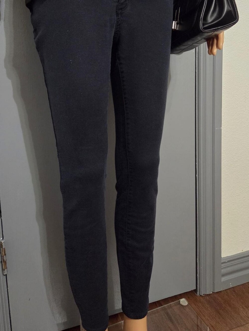 Gap Black Skinny Stretchy Pants Size 4